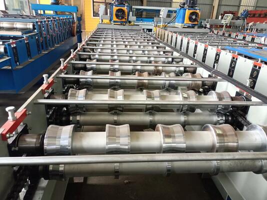 Single Layer Roll Forming Machine with Hydraulic Cutting and 6-8m/min Speed for Galvanized Roofing Sheets